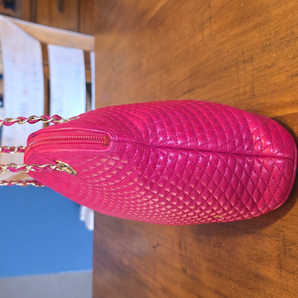 Bally Hot Pink Quilted Leather Shoulder Bag with Gold Chain - Picture 3 of 16